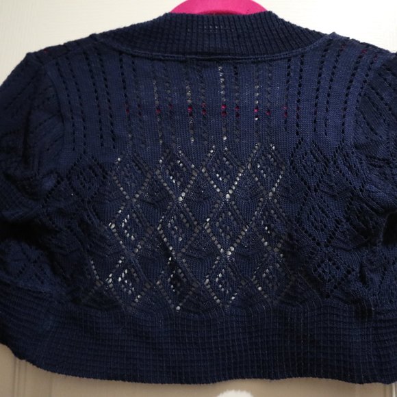 Navy shawl - Picture 2 of 2